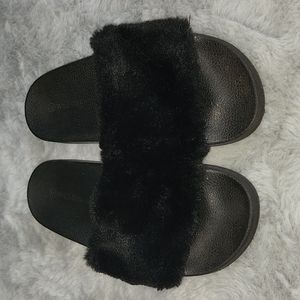 Black furry slides